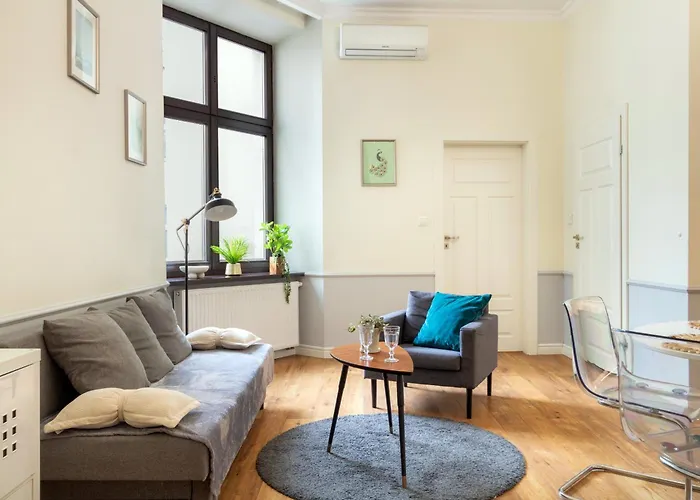 Malila Premium Szczepanski Square Apartment